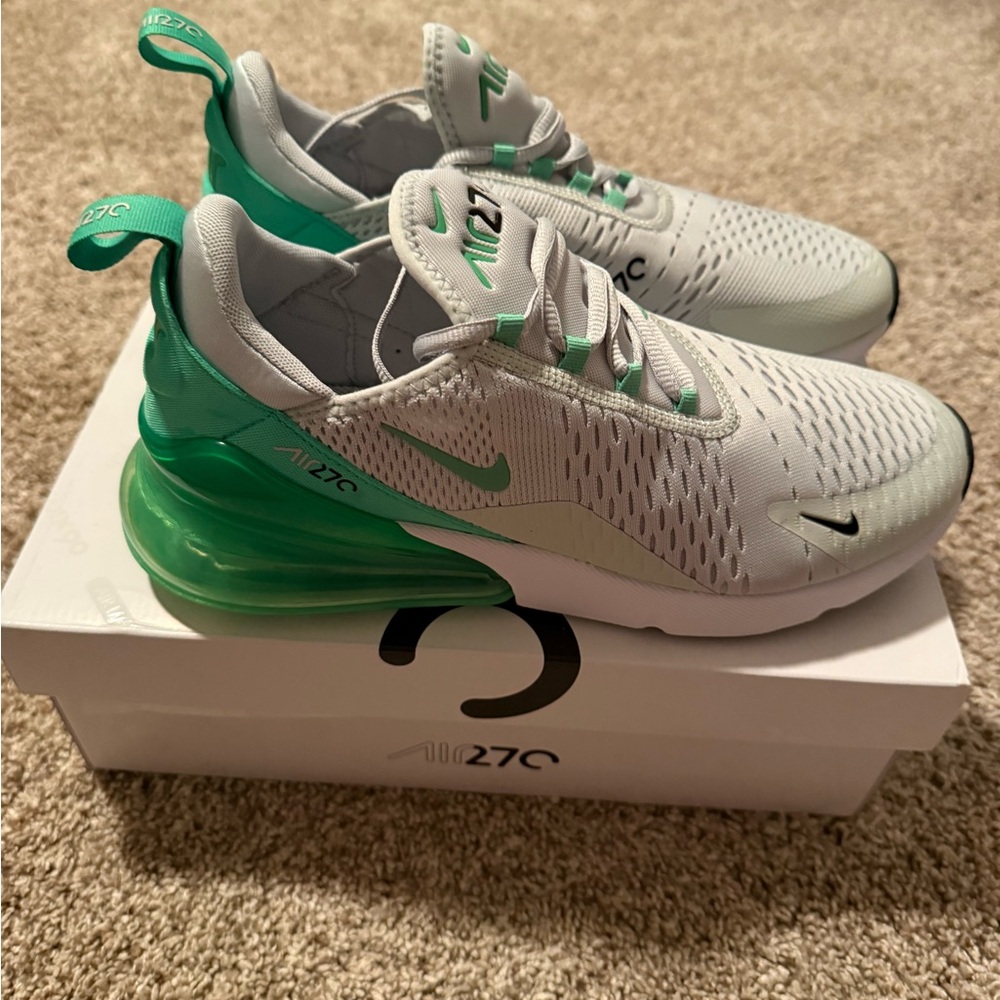 Nike Air Max 270 Light Silver and Green